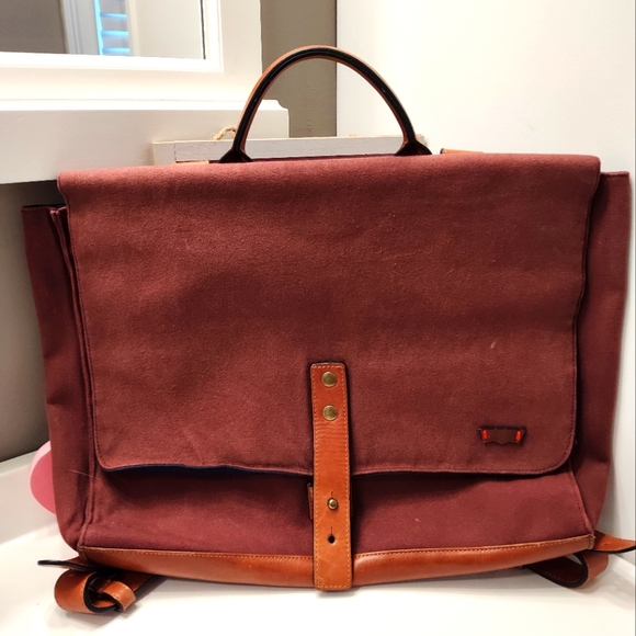 🥰 EUC Levi’s Brand Unisex Use Canvas/Genuine Leather Trim Oversized Backpack, L - Picture 14 of 14